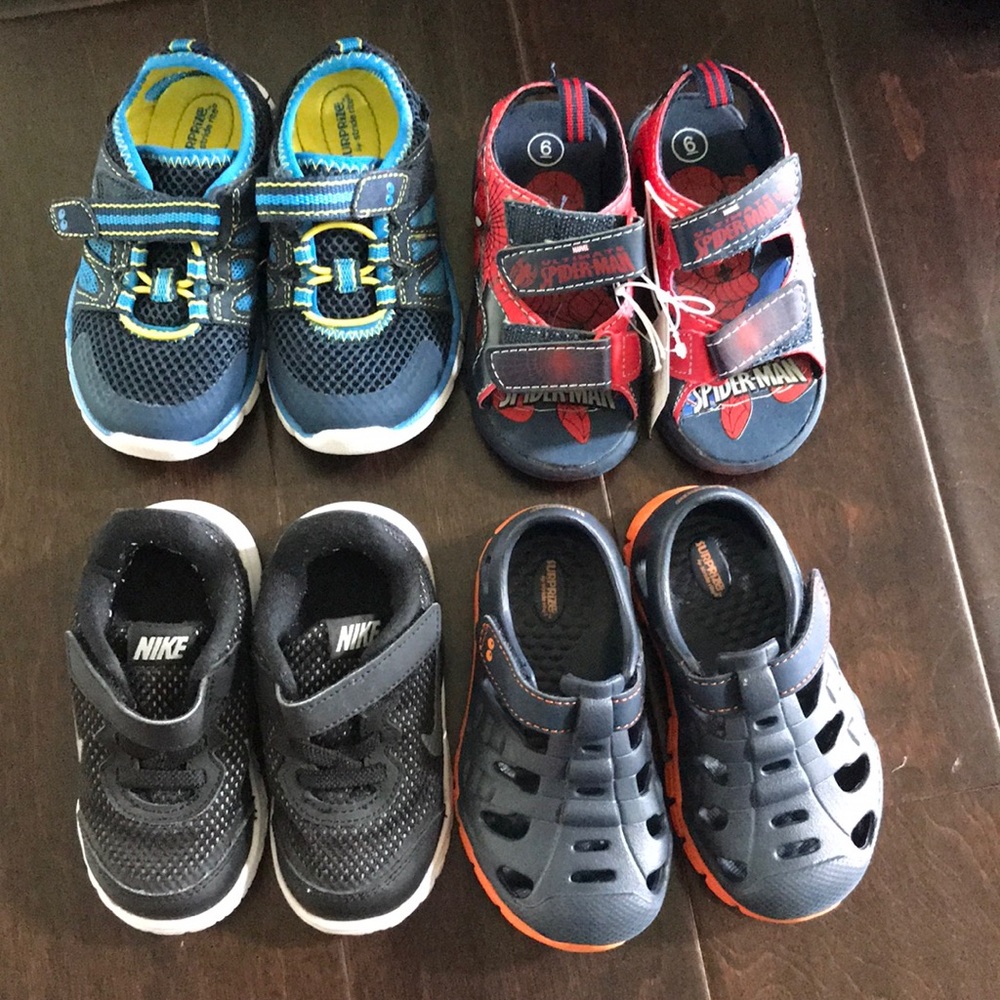 Toddler size 5-7 shoes lot